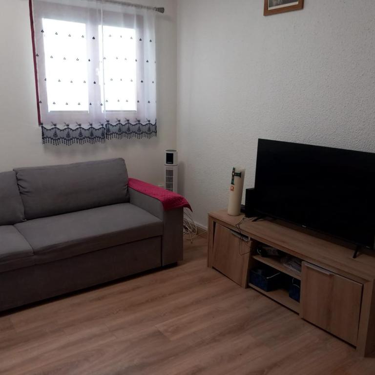 Lourdes 12 Mins Walk to Sanctuary - Apartamento de 2 dormitorios - 2