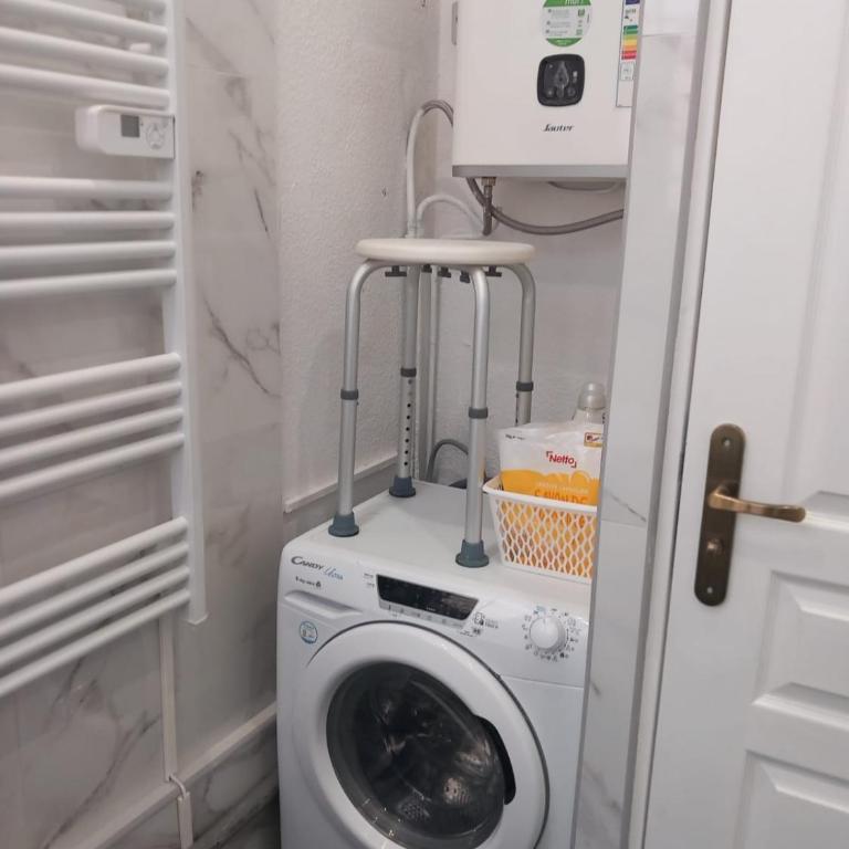 Lourdes 12 Mins Walk to Sanctuary - Apartamento de 2 dormitorios - 13
