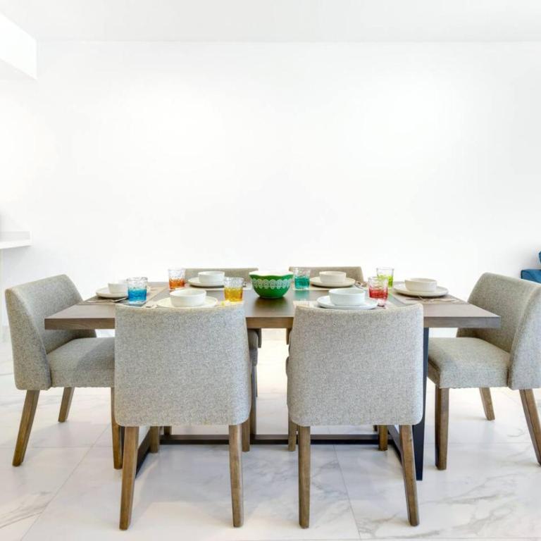 Walk to the beach, great location - Apartamento - 4
