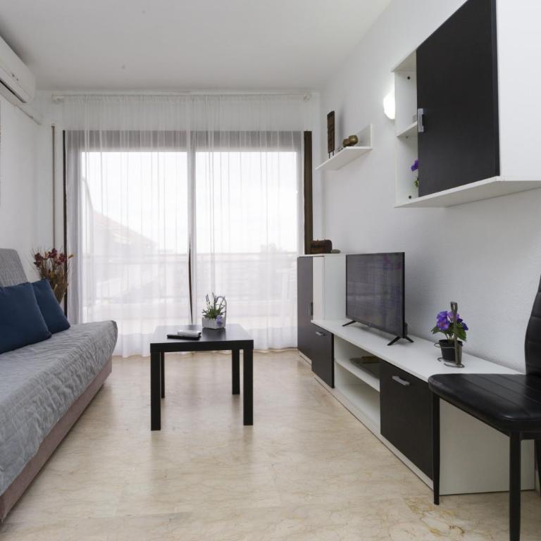 AQUAMARINA A HomeStay By Turismar - Apartment - 14