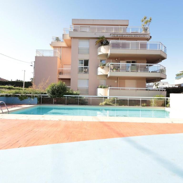 Baies de Juan - Apt 4 Pers - Pool - Air Conditioning - One-Bedroom Apartment - 5