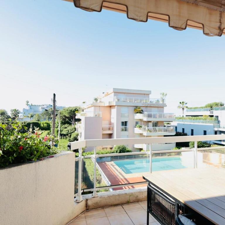 Baies de Juan - Apt 4 Pers - Pool - Air Conditioning - One-Bedroom Apartment - 13