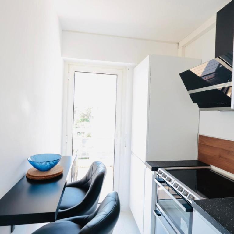 Baies de Juan - Apt 4 Pers - Pool - Air Conditioning - One-Bedroom Apartment - 18