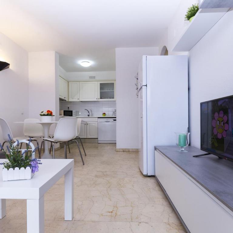 AQUAMARINA C HomeStay By Turismar - Apartment with Terrace - 13