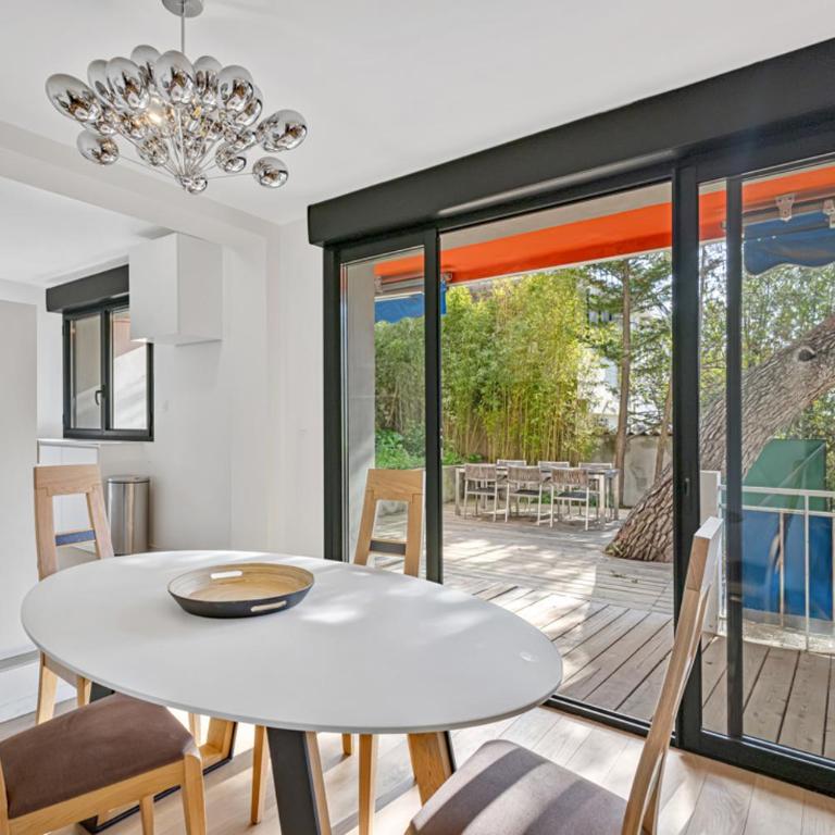 Cassis, superbe appartement avec terrasse - Appartement 2 Chambres - 1