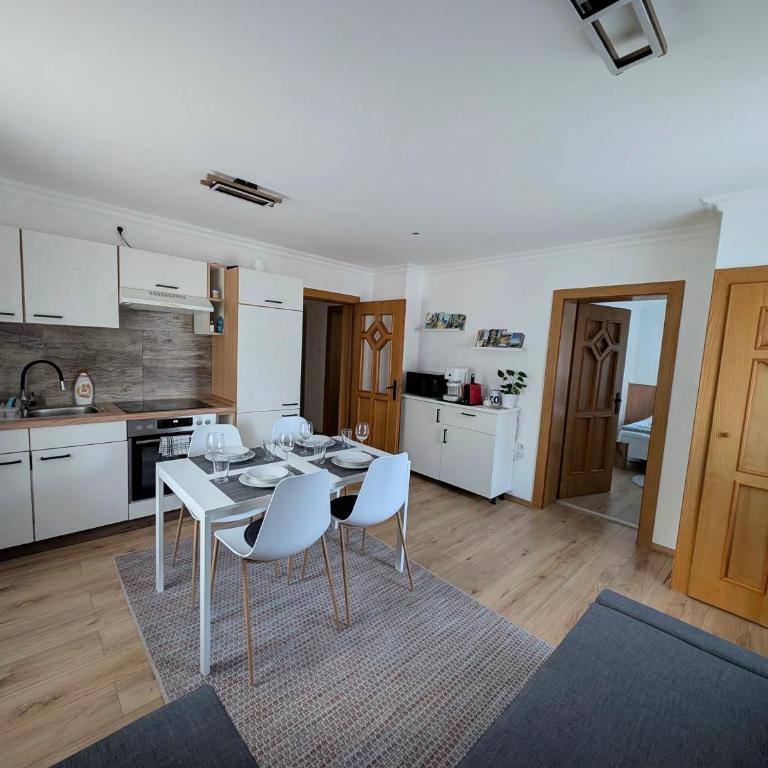 Haus im Hochtal - Standard Apartment - 6
