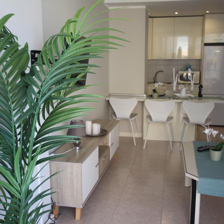Complejo Torres Yomely Playa de las Américas - Apartment with Sea View - 10