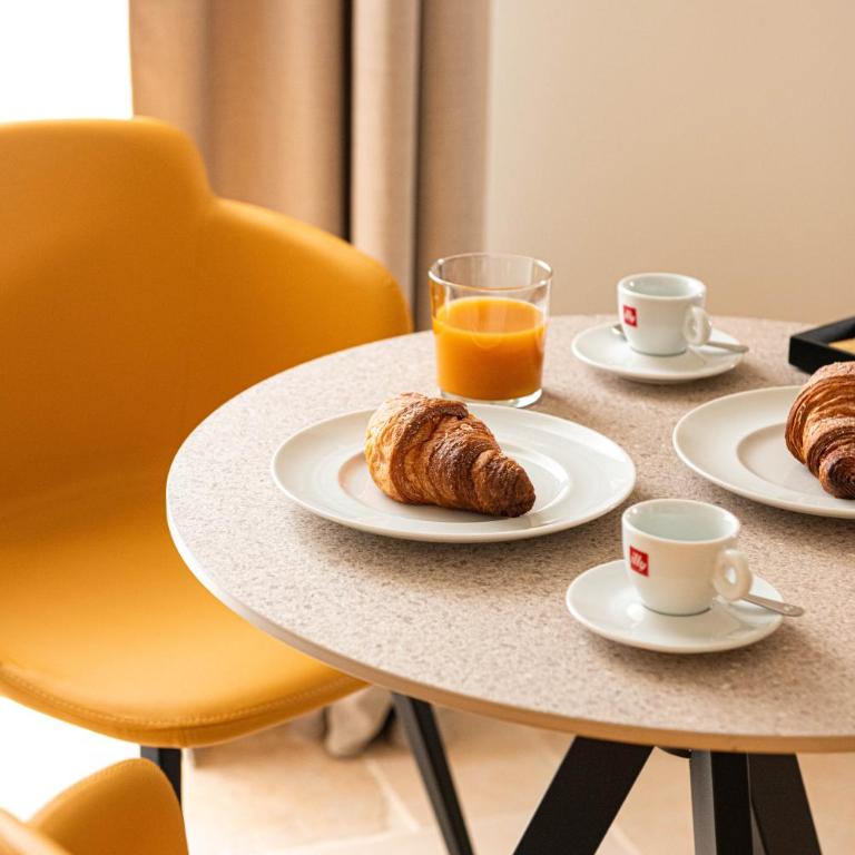 Suites Dimora Garibaldi - Suite King - 13