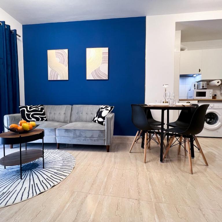 Roquetas Coastal Escape - One-Bedroom Apartment - 6