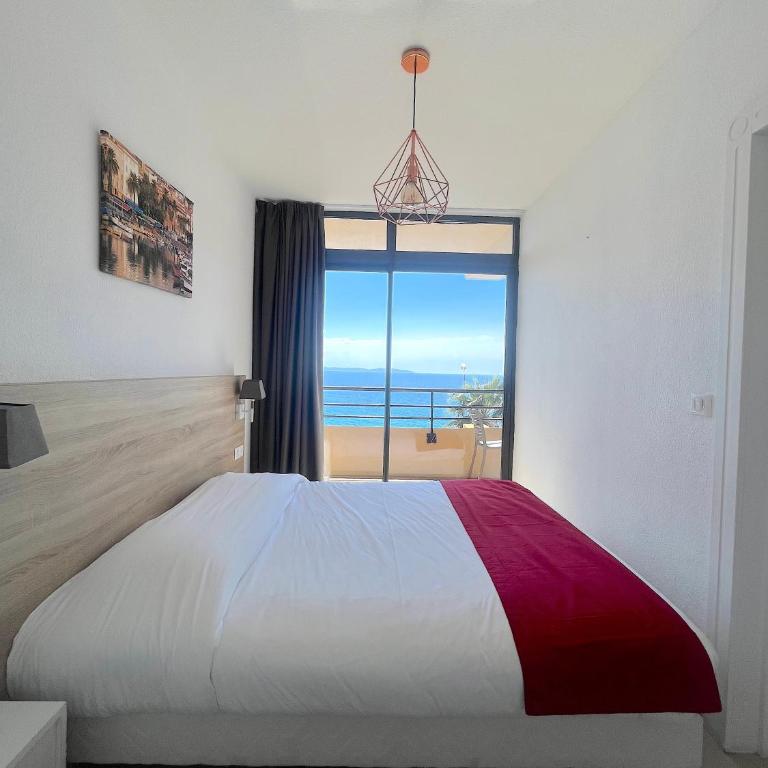 L'AZUR des calanques - T2 avec Piscine Chauffée & Vue Mer Exceptionnelle- Parking & Wifi - Appartement 1 Chambre - 17