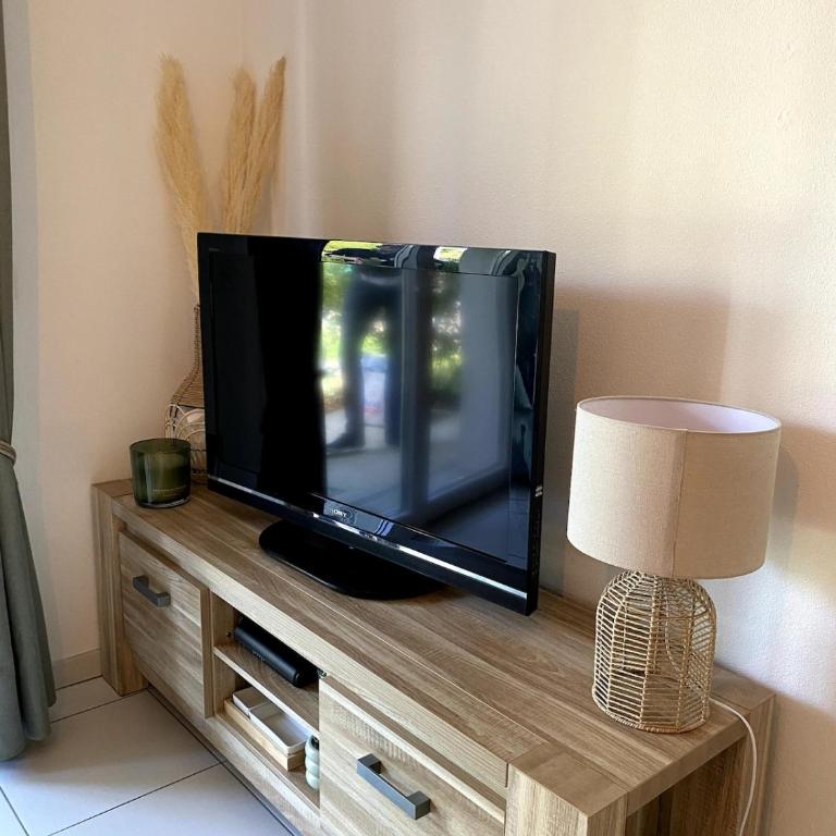 Joli appartement à Andernos les bains , 2 ou 4 pers , avec terrasse et parking - Appartement 1 Chambre - 7