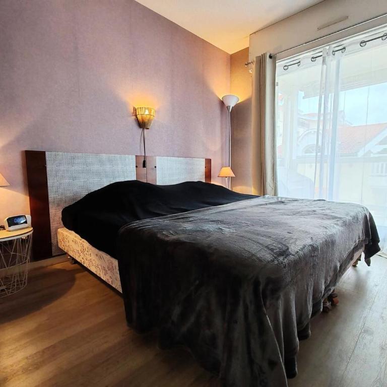 Résidence Riviera - T2, situé en centre-ville proche de la plage MAE-2661 - Appartement - 8