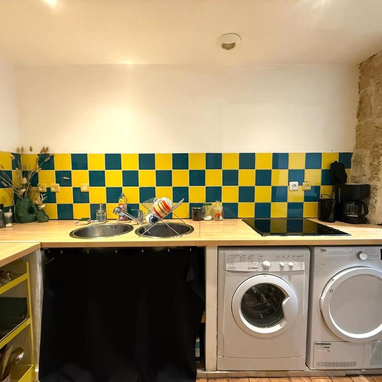 Appartement atypique 6 pers centre ville de Montpellier - Apartment mit 1 Schlafzimmer - 24