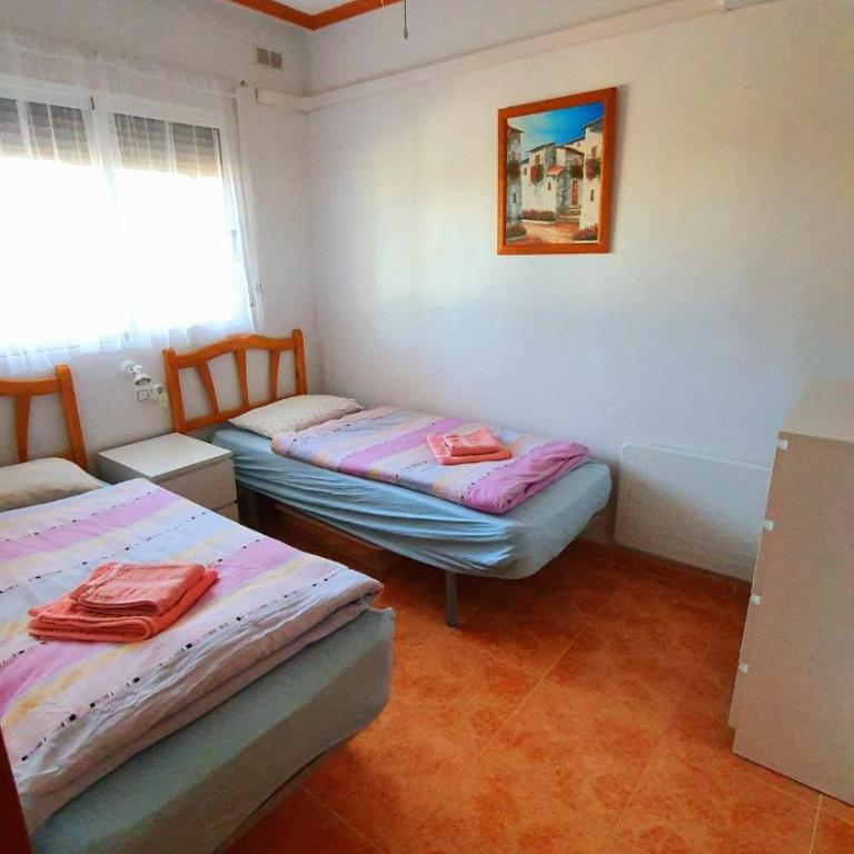 Apartment house Sungrila, 3 rooms, kitchen and terrace - Apartamento de 2 dormitorios - 18