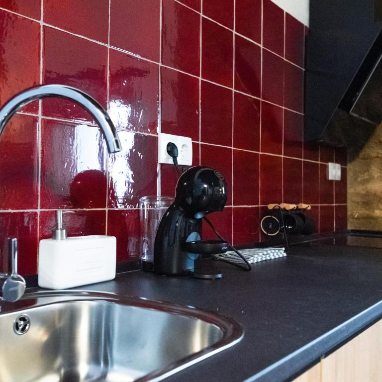 - Apartamento en el corazón de Granada - QH Correo Viejo - One-Bedroom Apartment - 6