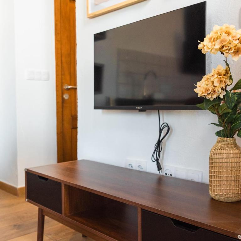 - Apartamento en el corazón de Granada - QH Correo Viejo - Apartment with Terrace - 11