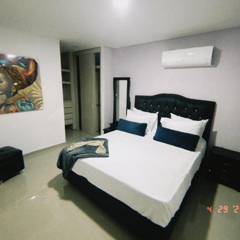 Hospédate en un CLUB de LUJO - Two-Bedroom Apartment - 1