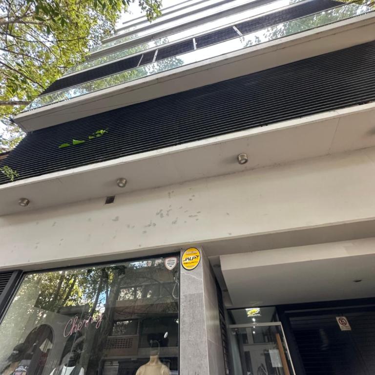 Estudio a metros de Boulevard Oroño - Apartamento de 2 dormitorios - 12