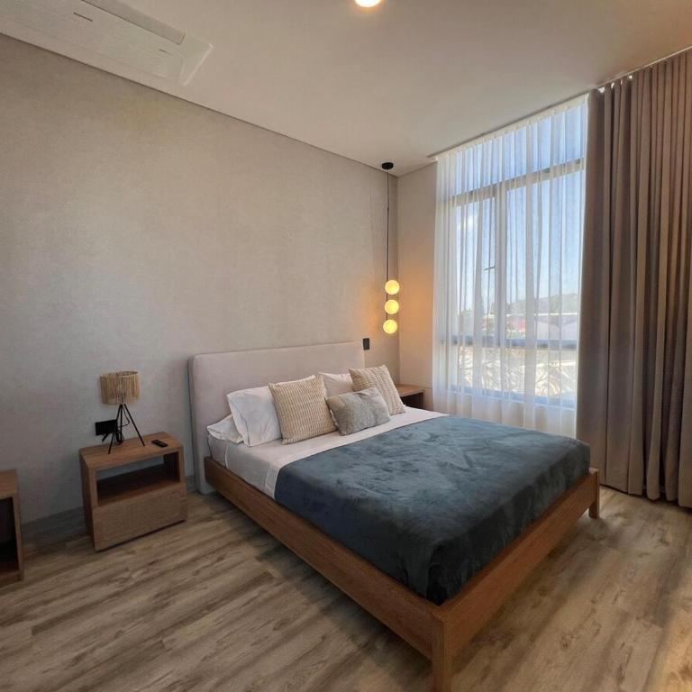 Exclusive Almare cerca a playas - Deluxe One-Bedroom Apartment with Ocean View - 20