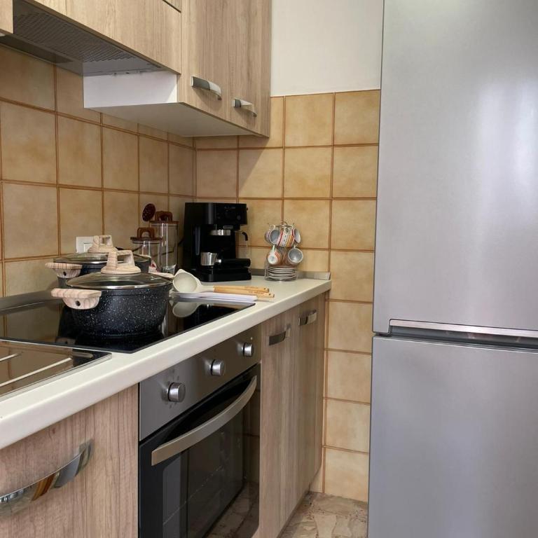 Nicole's House - Three-Bedroom Apartment - 6