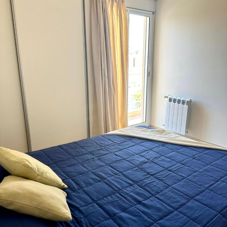 Amplio y céntrico depto de 2 habitaciones opcional cochera - Apartamento de 2 dormitorios - 30