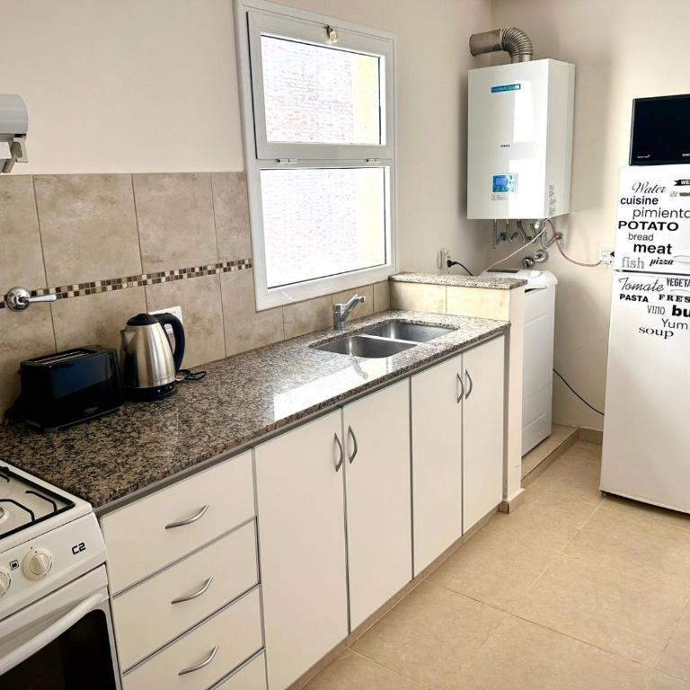 Amplio y céntrico depto de 2 habitaciones opcional cochera - Apartamento de 2 dormitorios - 7