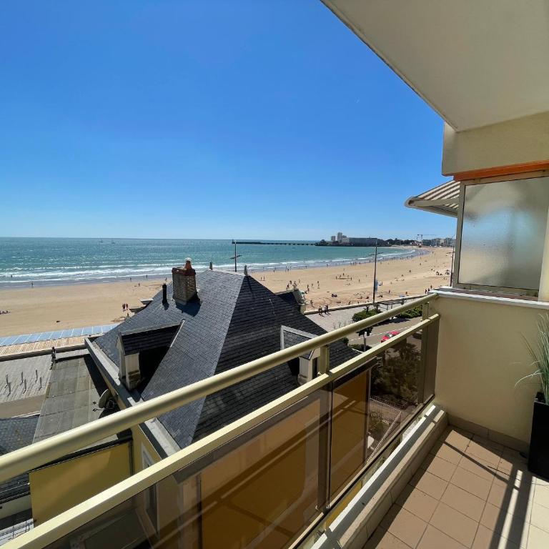 Bel appartement T3 avec balcon, parking et Wi-Fi aux Sables-d'Olonne - FR-1-92-622 - Appartement (4 Adultes) - 1
