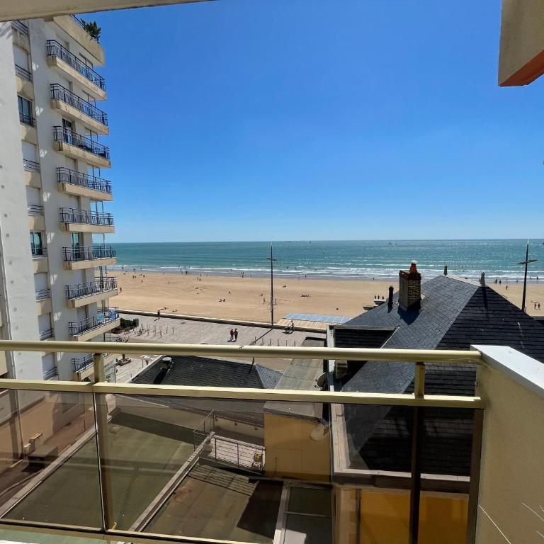 Bel appartement T3 avec balcon, parking et Wi-Fi aux Sables-d'Olonne - FR-1-92-622 - Appartement (4 Adultes) - 11