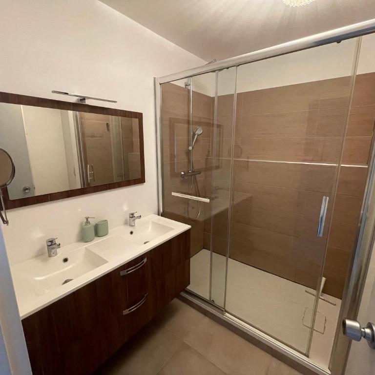 Bel appartement T3 avec balcon, parking et Wi-Fi aux Sables-d'Olonne - FR-1-92-622 - Appartement (4 Adultes) - 16