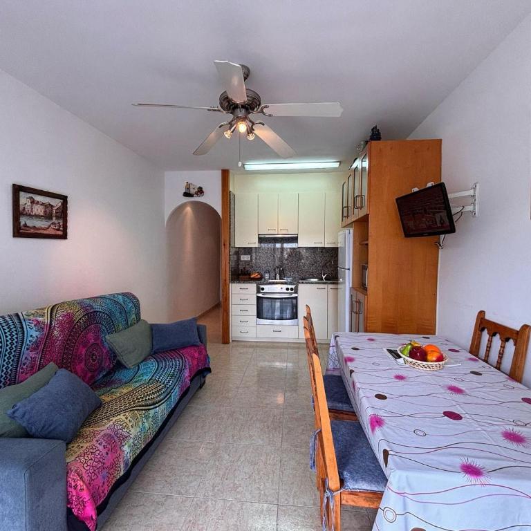 Roca Maura 110 - L'Estartit, Centro - ES-323-93 - Apartment - 5