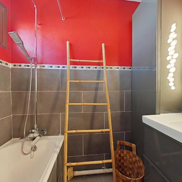 Appartement 2P à Bormes-les-Mimosas avec accès piscine - FR-1-251-859 - Appartement - 9