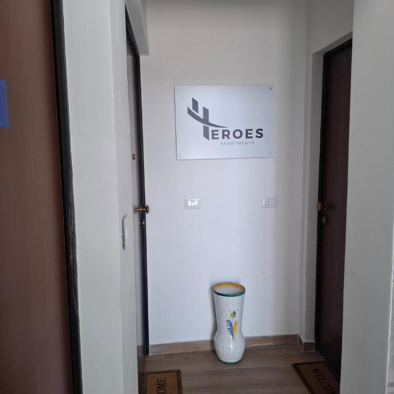 Heroes Apartments - Appartamento Superior con 1 Camera da Letto e Balcone - 2