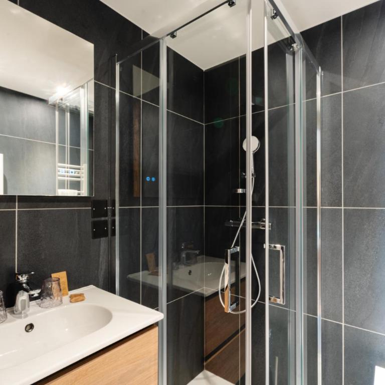 Hostellerie du Petit Saint Bernard - Chambre Triple Standard - 5