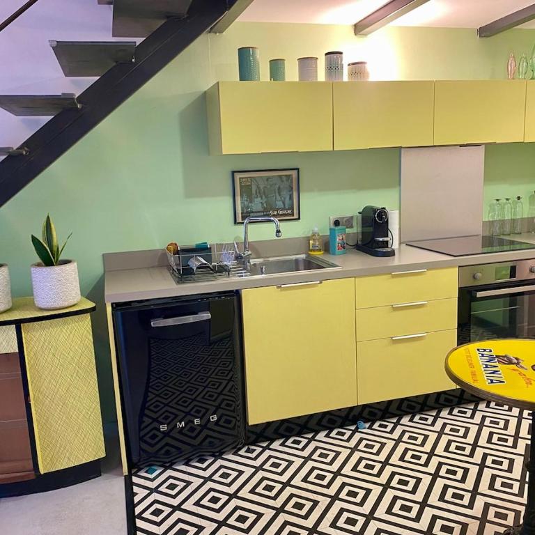 Atypical 5-person house with patio, downtown, air-conditioning - Maison 3 Chambres - 23
