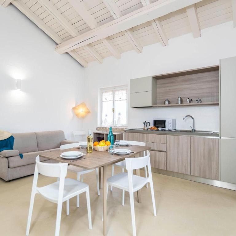 Rotondo Dream Suite with Shared Pool - Two Bedroom Apartment with Terrace 1 - 3