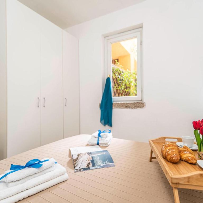 Rotondo Dream Suite with Shared Pool - Two Bedroom Apartment with Private Garden - 17
