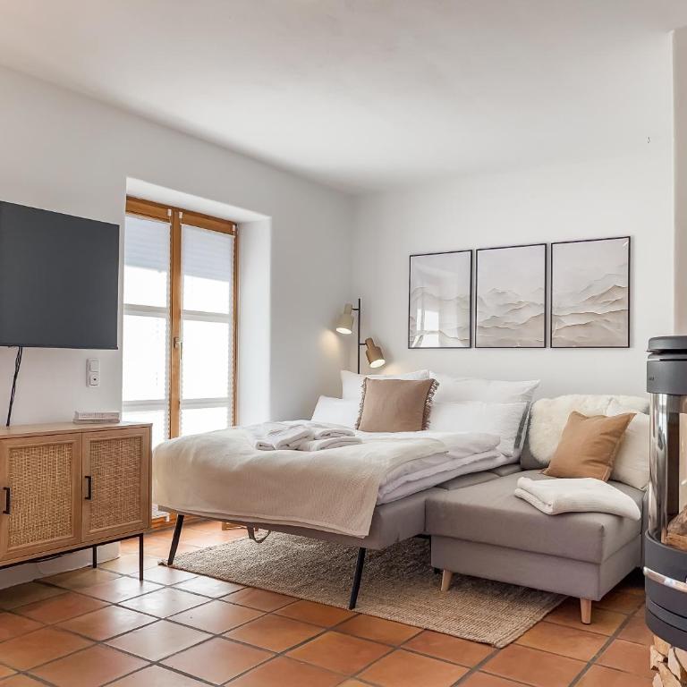 ALPINESTAY #1 - Apartment für 6 - Bergblick, Balkon, Kamin, Kino, Yoga, Parkplatz - Apartment mit 2 Schlafzimmern - 28