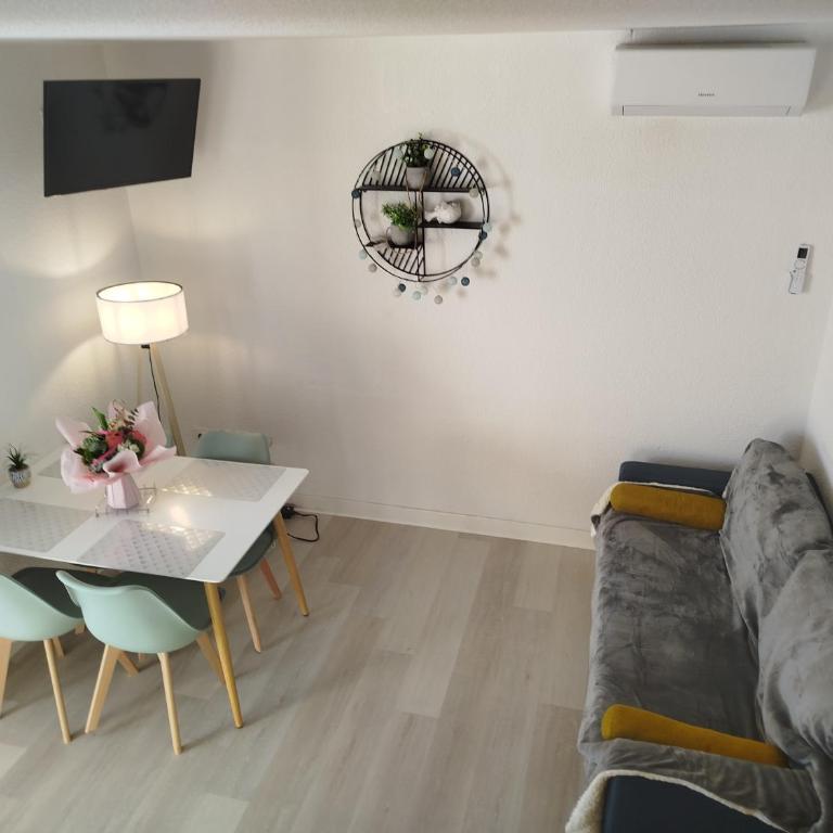 Côté Marina - Two-Bedroom Apartment - 7