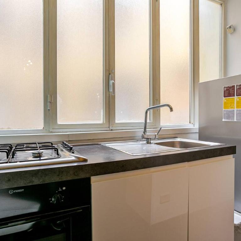 Fontana di Trevi a 2 passi - Appartamento con 3 Camere da Letto - 11
