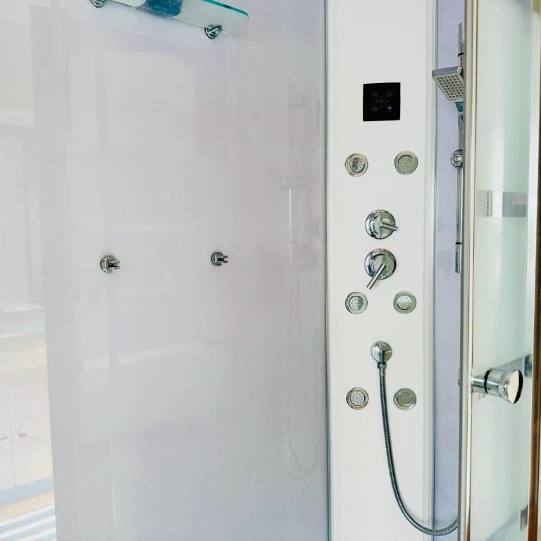 Sea Pearl Suite - Appartamento con 3 Camere da Letto - 25