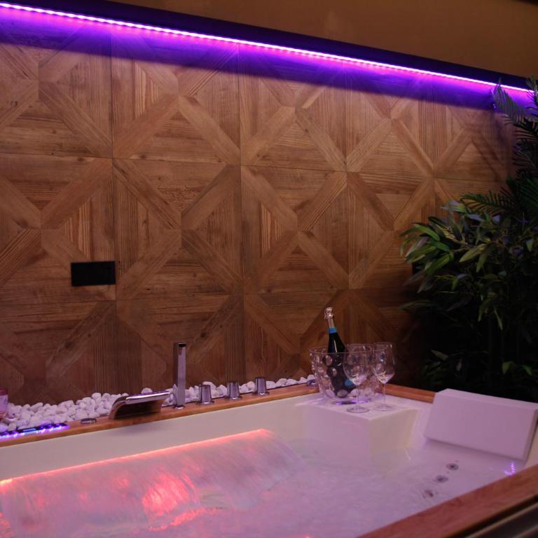 Spera Luxury Palermo & SPA - Suite with Spa Bath - 3