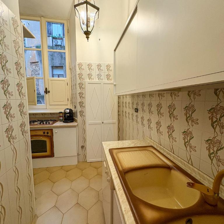 Pantheon Luxury Noble Apartment - Appartamento con 2 Camere da Letto - 25