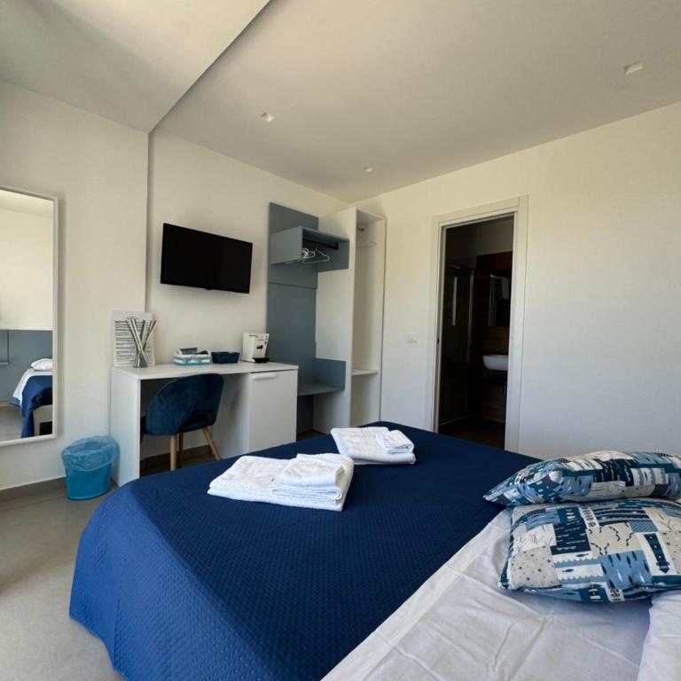 Orizzonte Mare Panoramic Rooms - Camera Matrimoniale con Vista Mare - 3