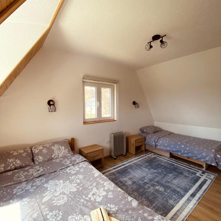 Holiday Home Apartman Aco - Two-Bedroom Apartment with Mountain View - 11