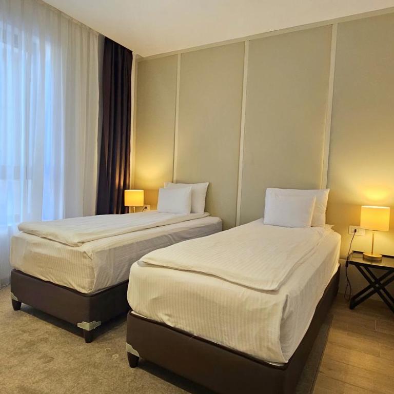 Royalis Suites Rafailovici - Beachfront Sea View Apartments - King Two-Bedroom Suite with Sea View - 10
