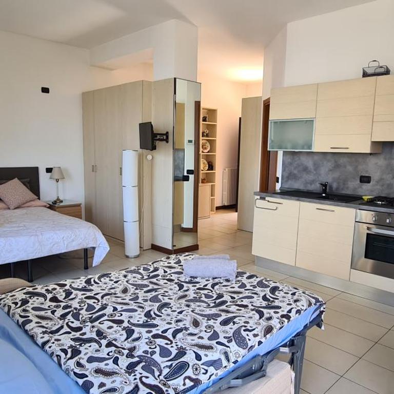 Villa gli Ulivi Chalten Apartment Free Parking- AC - Panoramic view - Monolocale con Vista Lago - 32