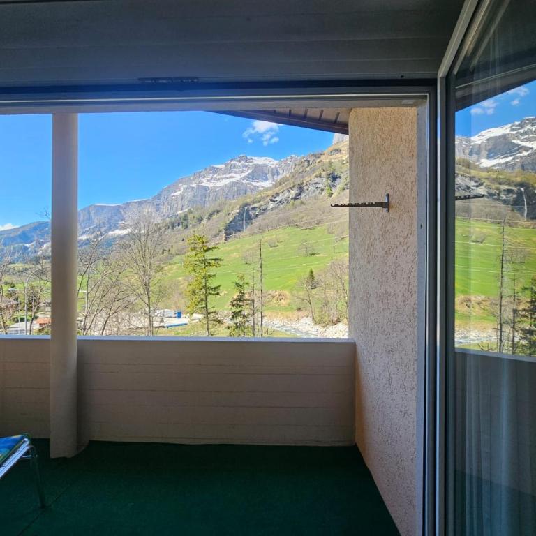 Leukerfun - Apartamento de 2 dormitorios con vistas a la montaña - 1