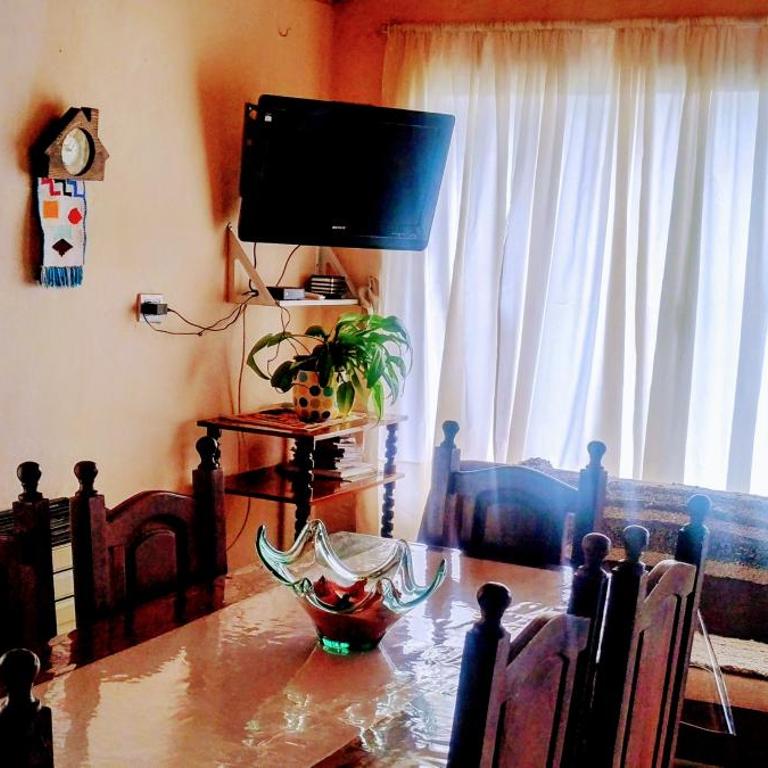 Alojamiento FARAH - Three-Bedroom House - 1