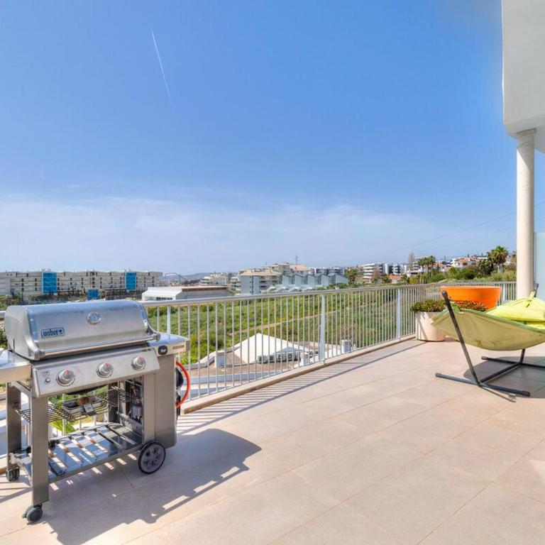 Spectacular penthouse - Top view - Two-Bedroom Apartment - 28