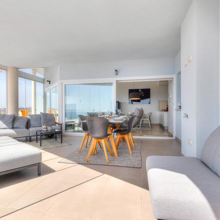 Spectacular penthouse - Top view - Two-Bedroom Apartment - 33